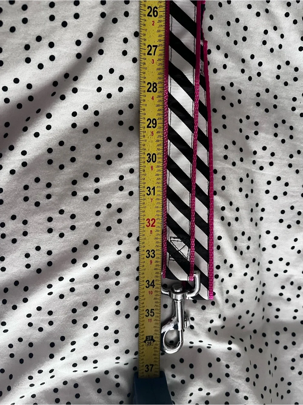 New Mainstreet Collections Hot Pink Striped Dog Leash